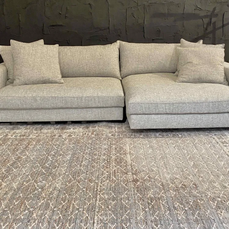 Picture of CROWN RUG (PREMIUM)