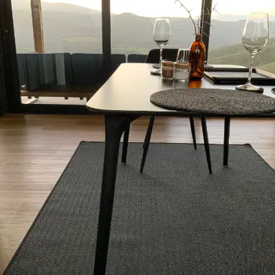 Picture of 4.00 x 1.45 Arrow Ebony Outdoor Rug