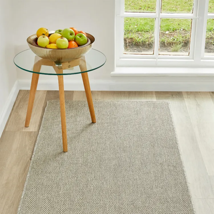 Picture of 1.00 x 3.00 Natural Look Weave Silver Medium Outdoor Runner