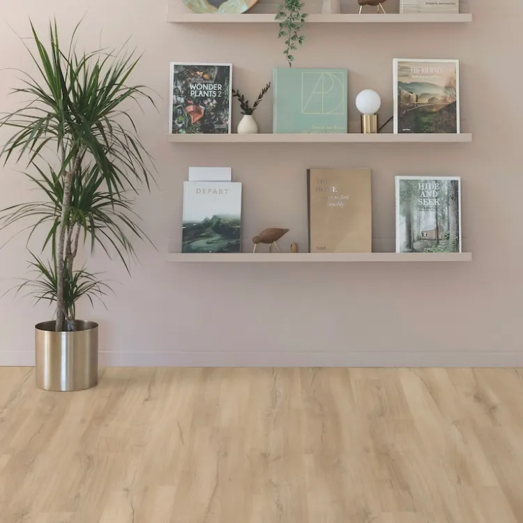 Picture of Lightning Natural Oak (Laminate)