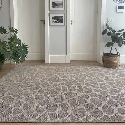Picture of GIRAFFE ACACIA OUTDOOR RUG