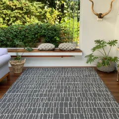 Picture of 3.00 x 3.96 Stacks Grey Outdoor Rug 