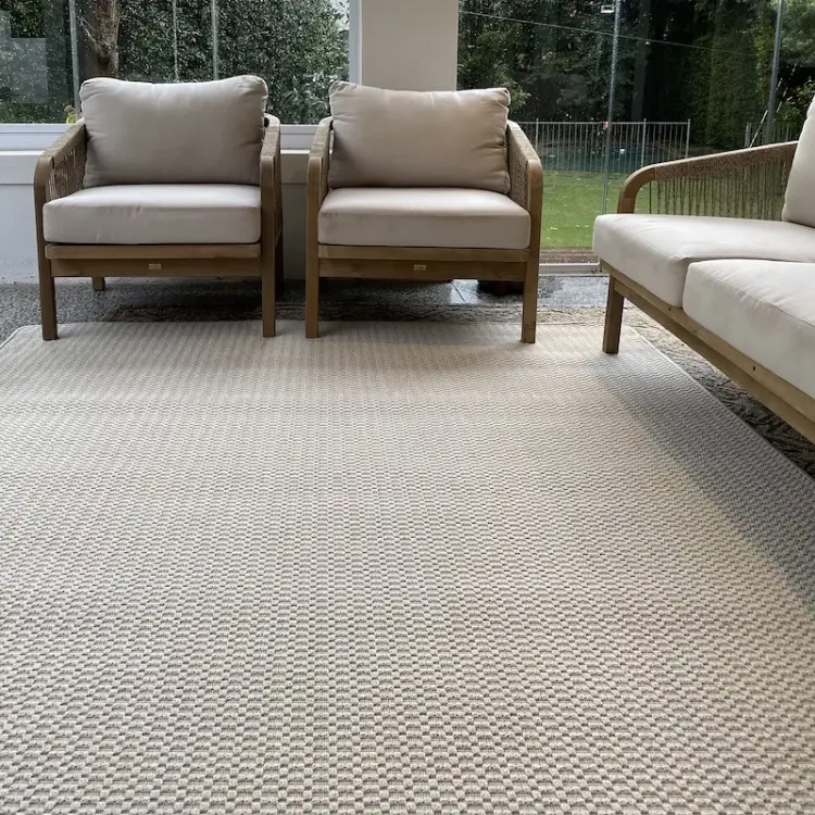 Picture of 0.80 x 3.00 Knotted Ecru Medium Outdoor Runner