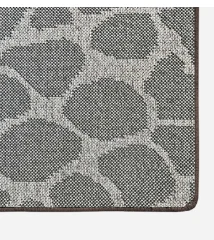 Giraffe Acacia Outdoor Rug